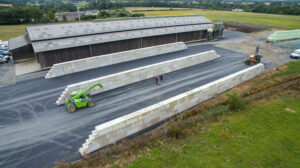 chantier terrassement enrobé blocs modulables silo agricole loire atlantique