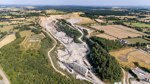 carriere chaze henry lafarge herve granulats groupe herve graviers travaux publics